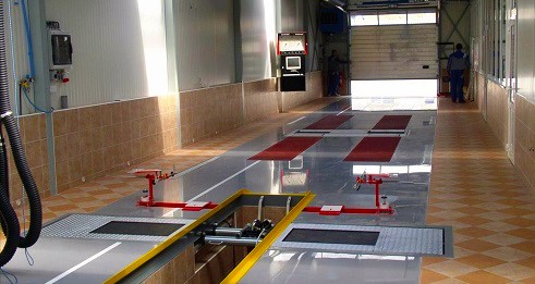 5. Epoxidové podlahy krok za krokem: EP stěrka – EPOSTYL 521-01 – litá, hladká