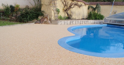 Prezentace kamenného koberce CHS-EPODUR STONE a litých epoxidových podlah EPOSTYL GRANIT ve SPOLCHEMII